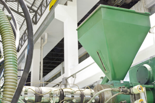 Plastics Extruder Machine