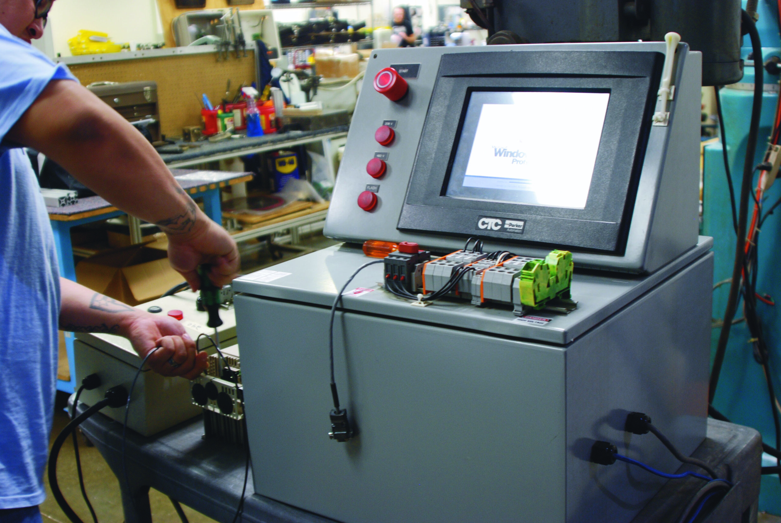 Custom Control Panels - Innovative-IDM | Industrial Automation 